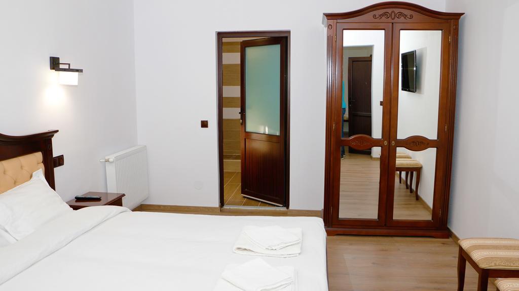 Hanu Lui Gica Spa Hotell Satu Mare Exteriör bild